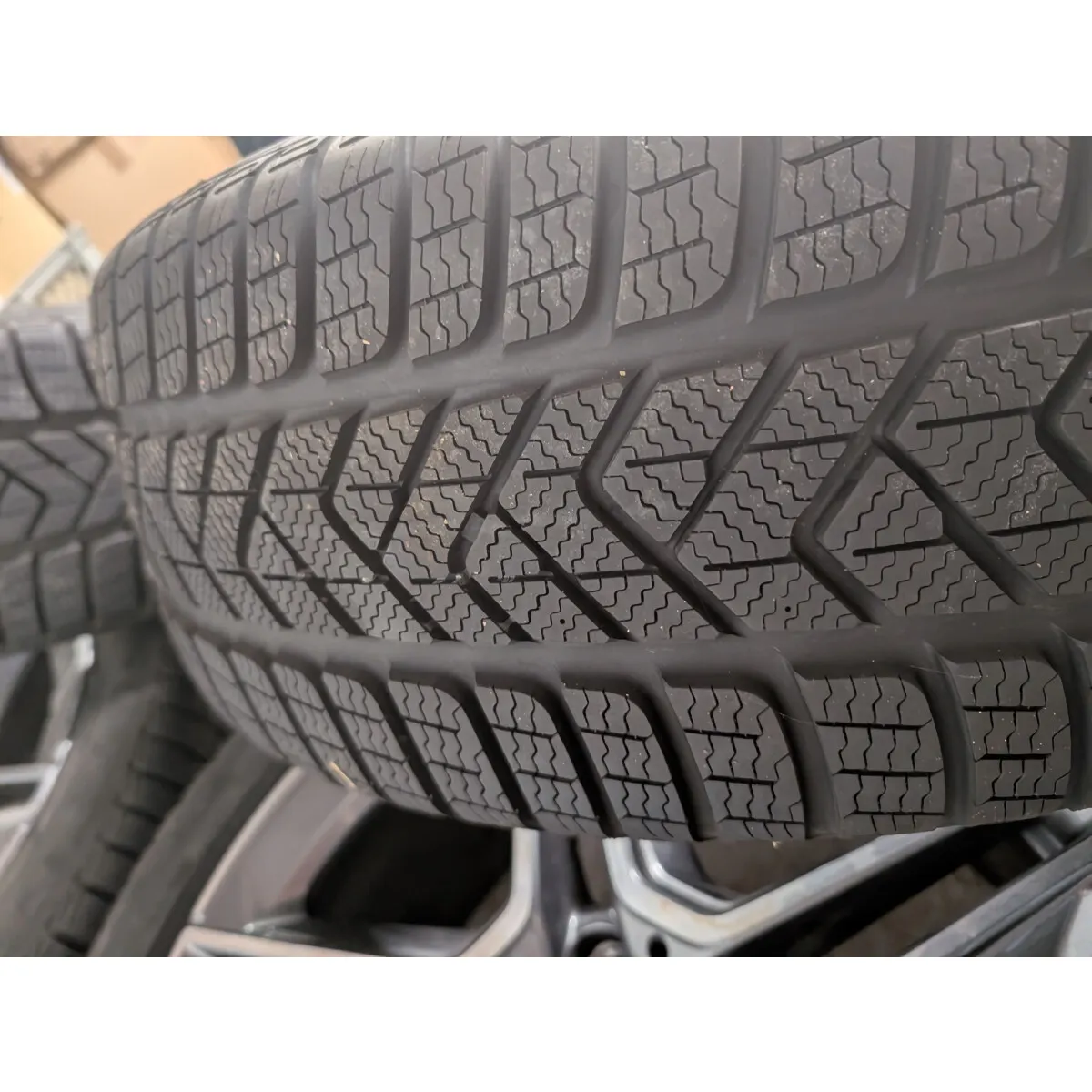 Mercedes S-Klasse W223 AMG Winterräder 19 Zoll Pirelli Original