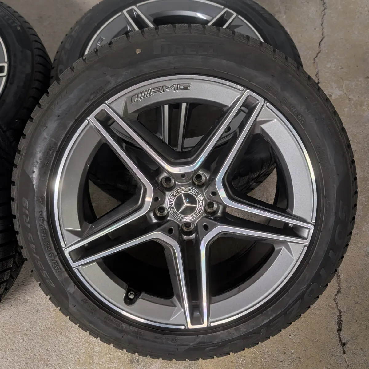 Mercedes S-Klasse W223 AMG Winterräder 19 Zoll Pirelli Original