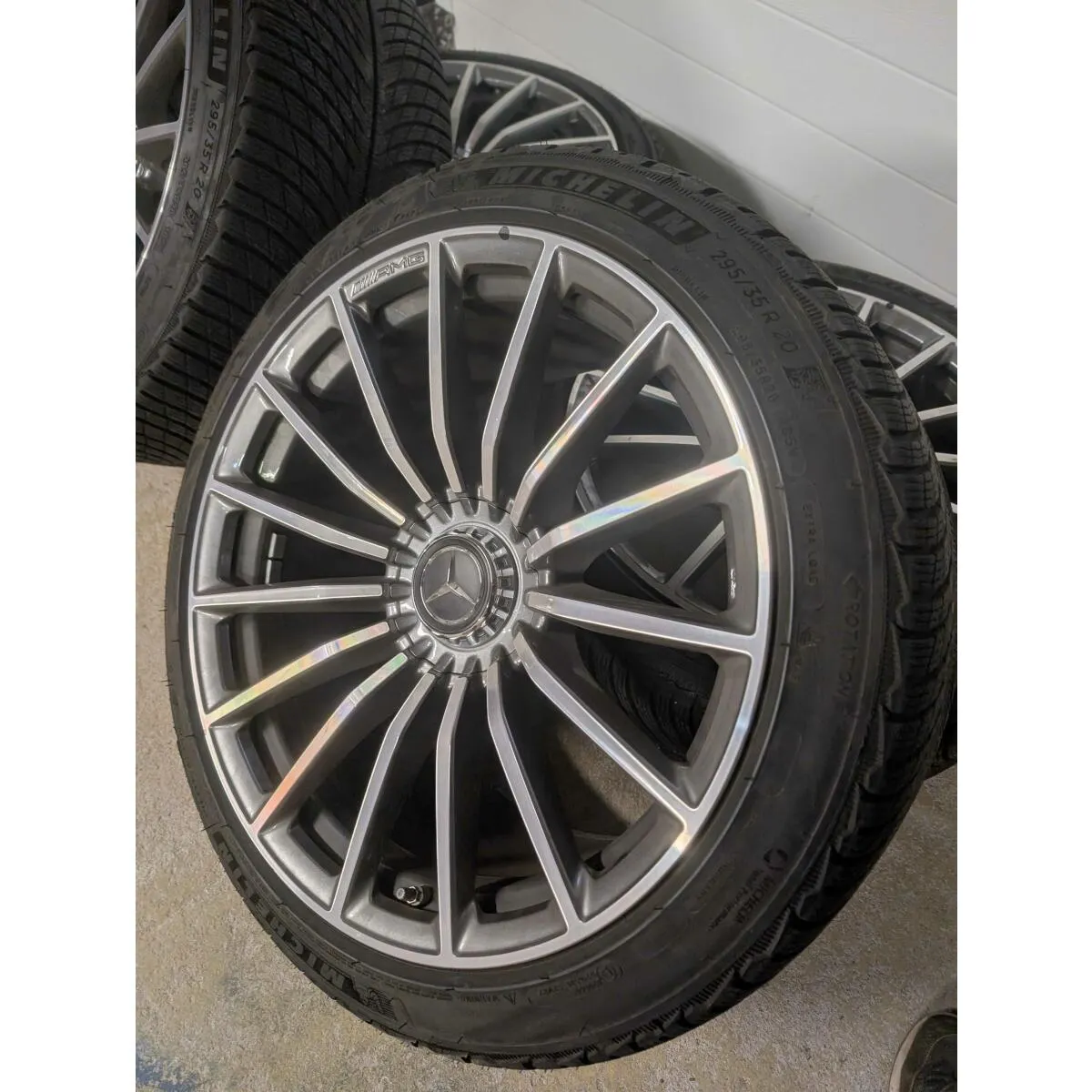 Mercedes-AMG GT 4-Türer X290 Winterräder 20 Zoll Michelin