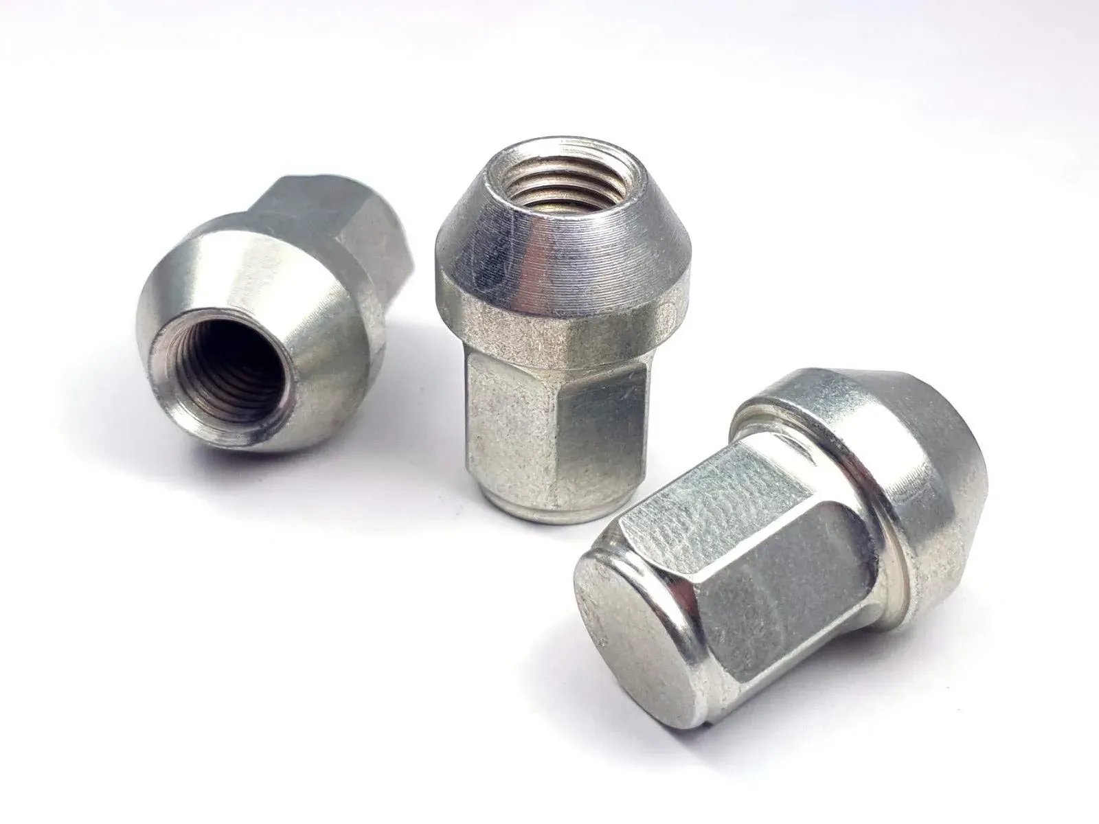 Radmuttern M12x1,25 33 SW17 Kegelbund 60° silber