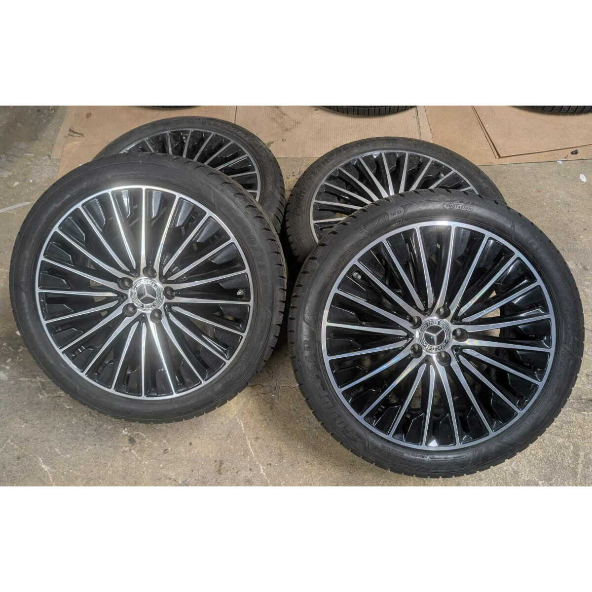 Mercedes CLE AMG Winterräder 19 Zoll Goodyear C236 Original