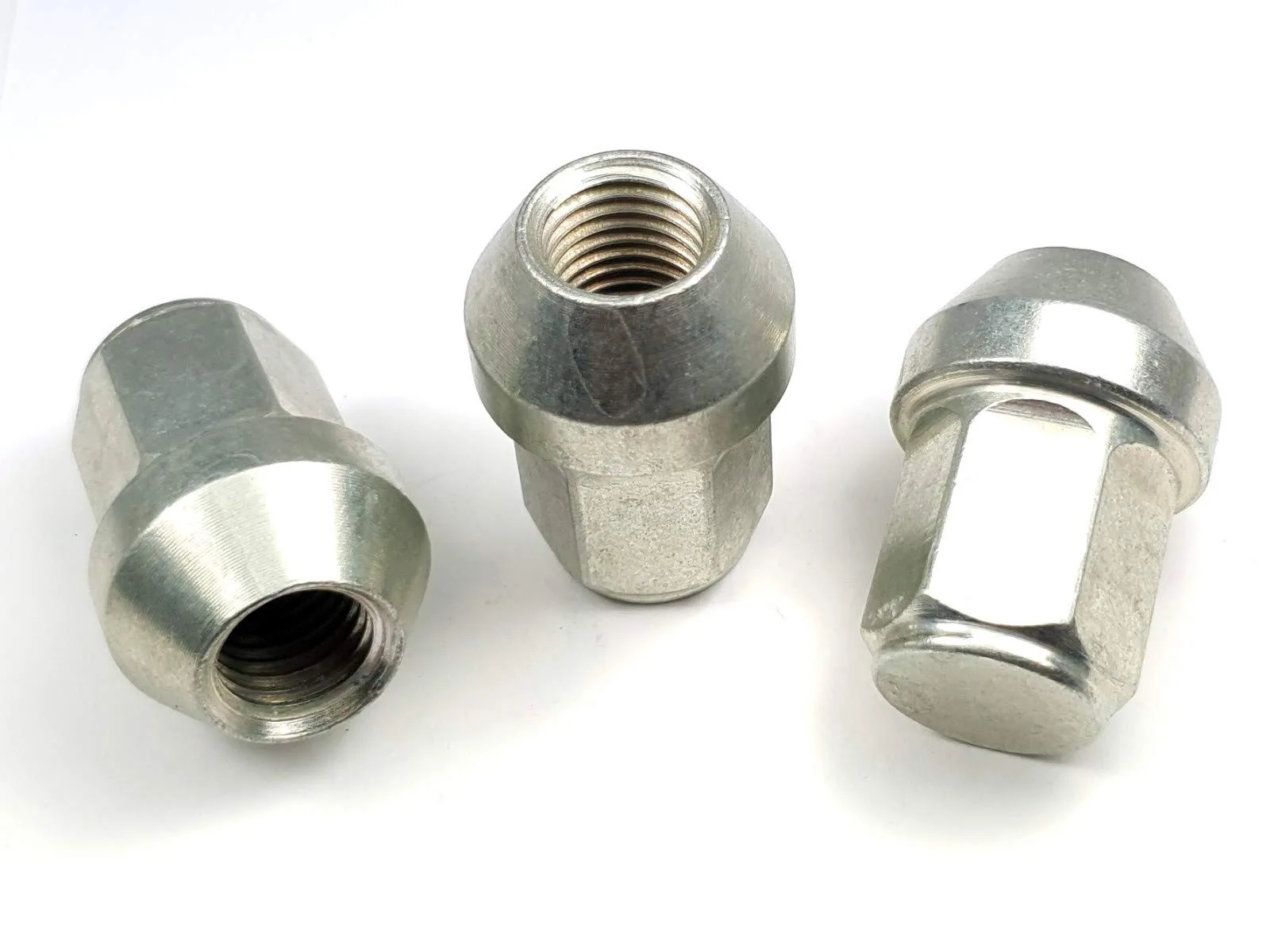 Radmuttern M12x1,5 33 SW17 Kegelbund 60° silber