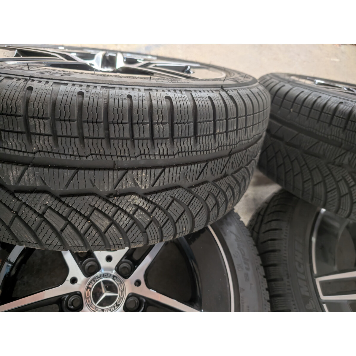 Mercedes CLE AMG Winterräder 18 Zoll Michelin C236 Original