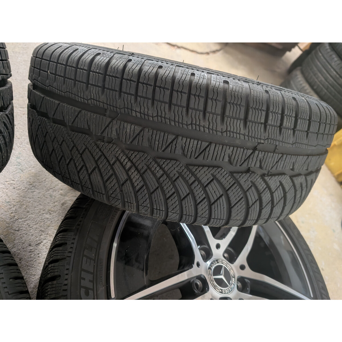 Mercedes CLE AMG Winterräder 18 Zoll Michelin C236 Original