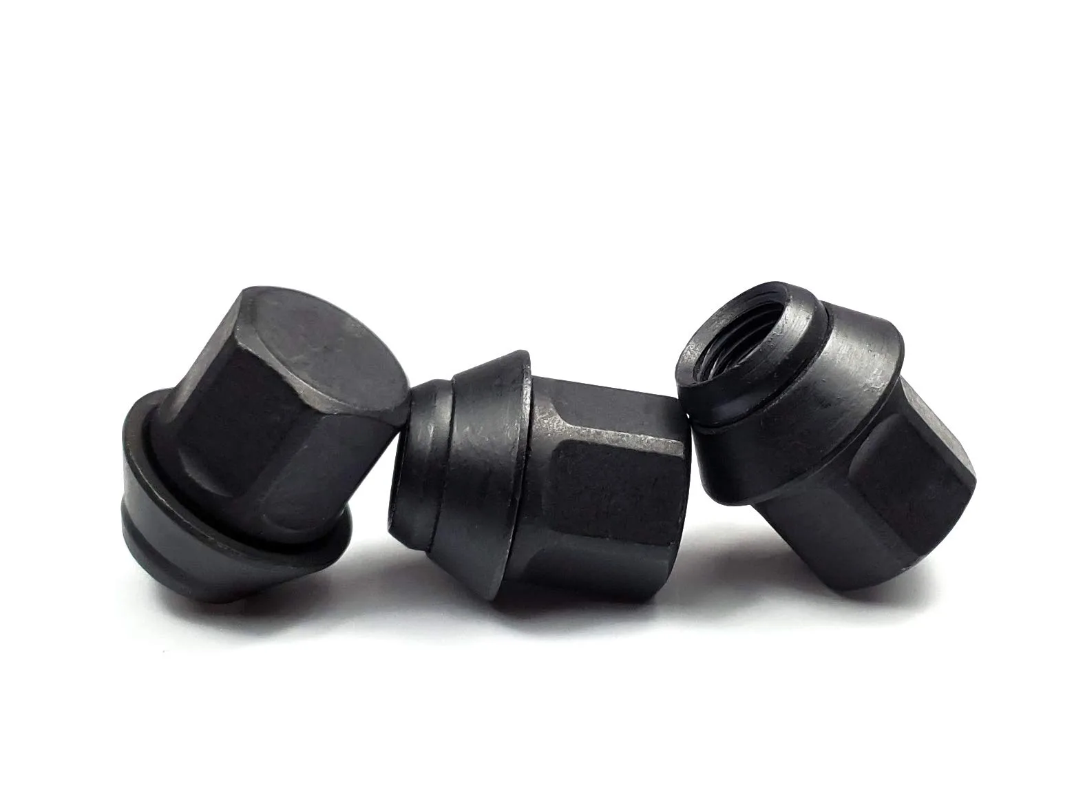 Radmuttern M14x1,5 29 SW21 beweglicher Kegelbund 60° schwarz FORD